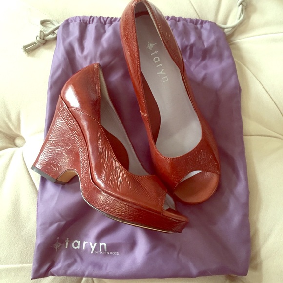 Taryn Rose Shoes - Taryn Rose Peep Toe Leather Wedges NWT